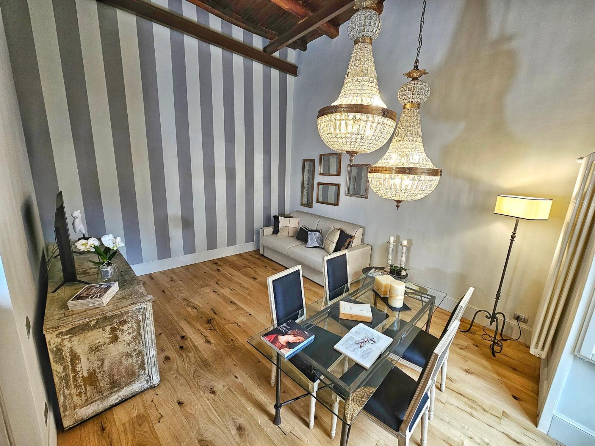 Porta Antica - Oldtown Apartment *